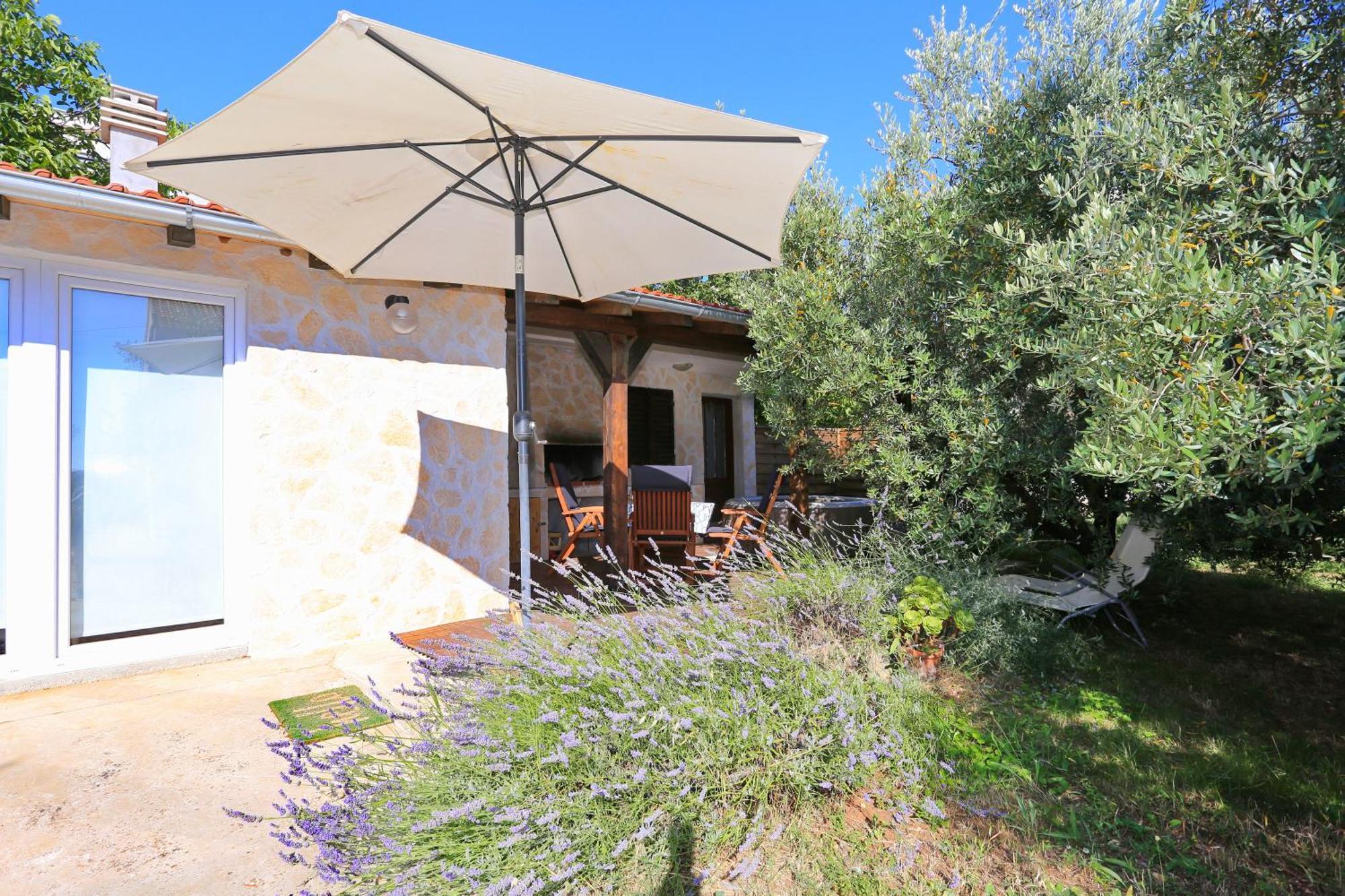 Hacienda Mia With Yacuzzi,bbq , Free Parking *